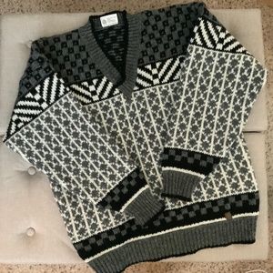 Runox Sweater